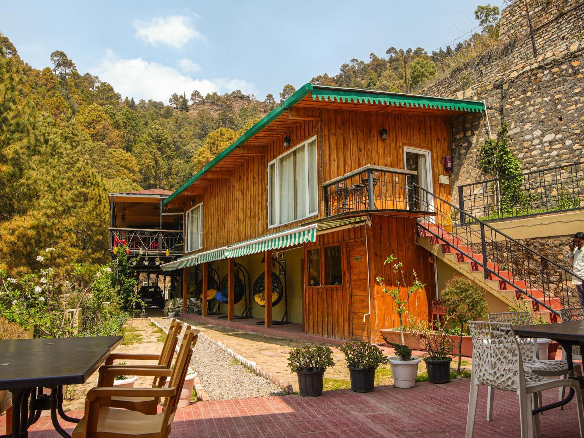 Thehimalayanliving Whistling Pines 호텔 무크테슈와르 외부 사진