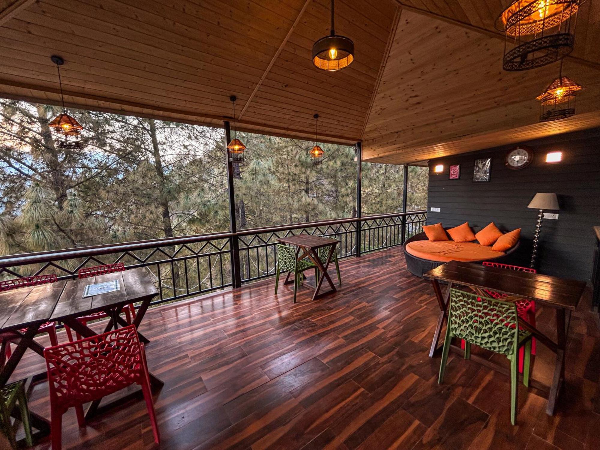 Thehimalayanliving Whistling Pines 호텔 무크테슈와르 외부 사진