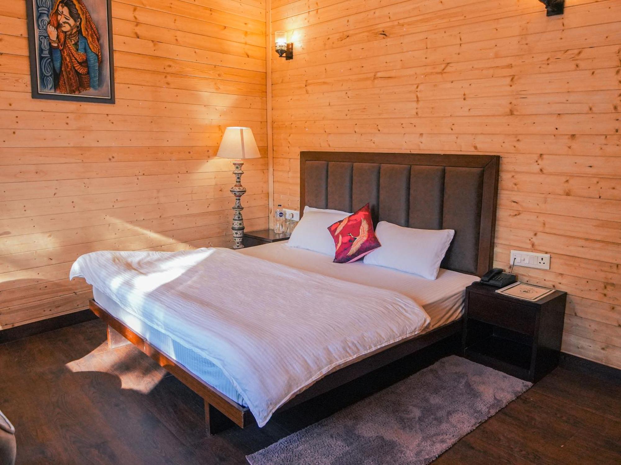 Thehimalayanliving Whistling Pines 호텔 무크테슈와르 외부 사진